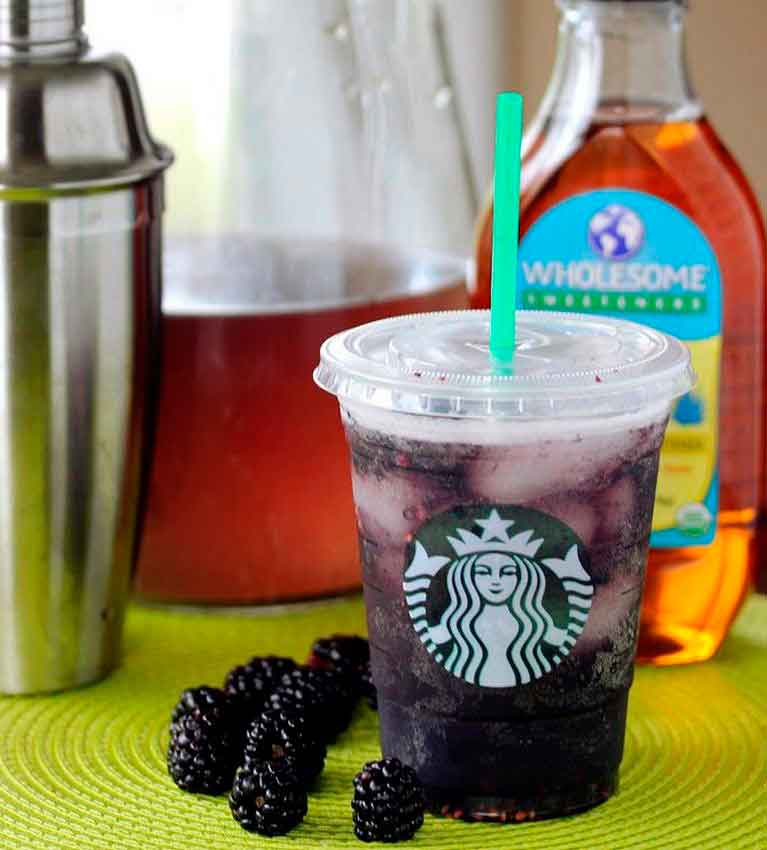 Starbucks и Coffee Bean & Tea Leaf дебютируют новые освежающие чаи